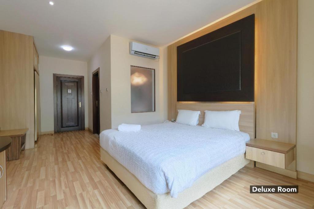 Mutiara Suites Jakarta Ngoại thất bức ảnh