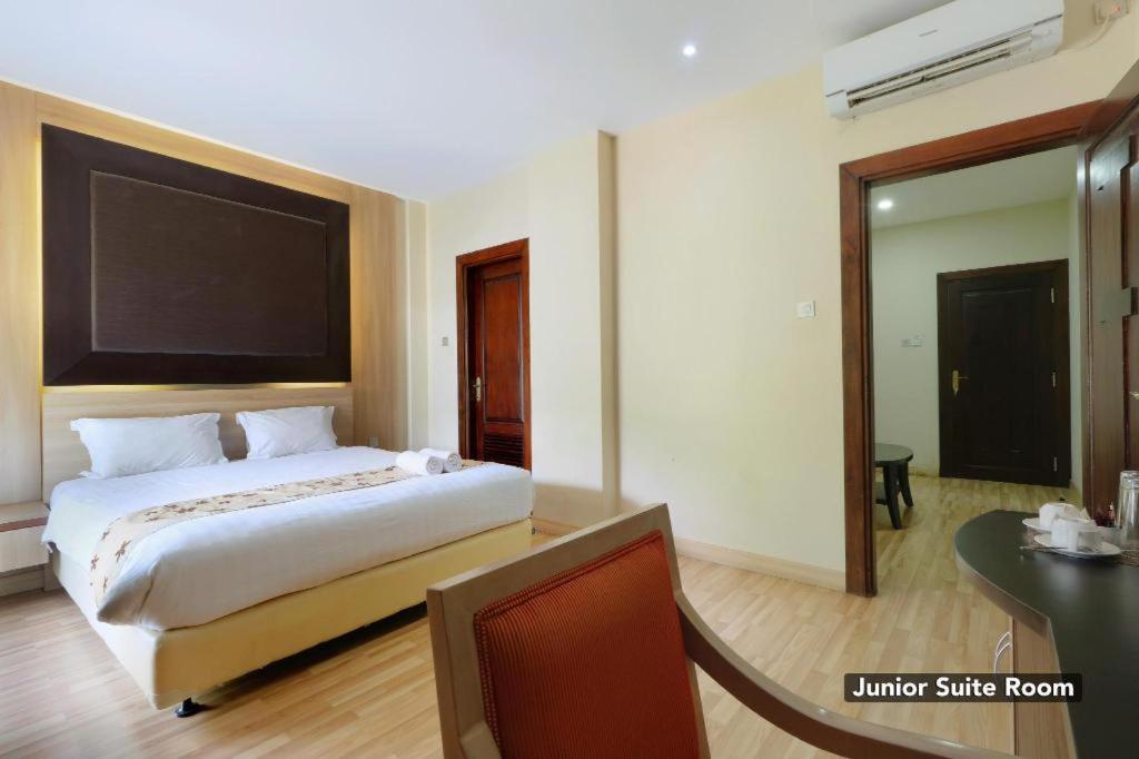 Mutiara Suites Jakarta Ngoại thất bức ảnh